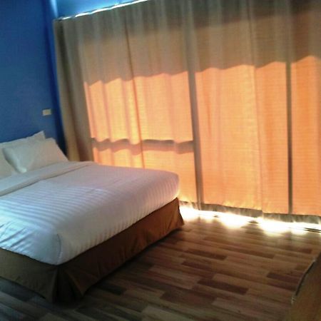 Nantra Hua Hin Hotel Bagian luar foto